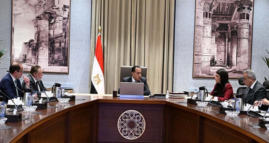 الحكومة: نسبة الدين الخارجي لازالت ضمن الحدود الآمنة